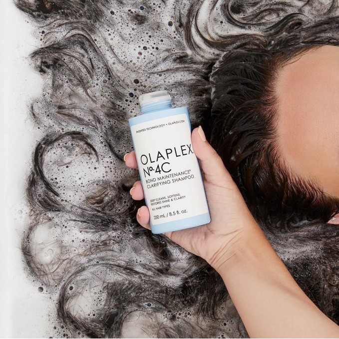Olaplex - Sampon de curatare profunda No.4C Bond Clarifying 250ml